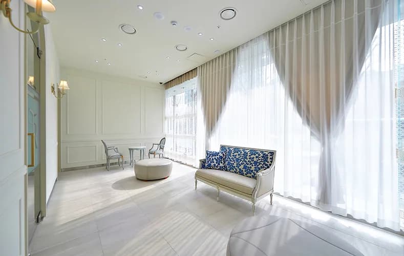 Waiting lounge at Time Return Clinic in Yeouido, Seoul