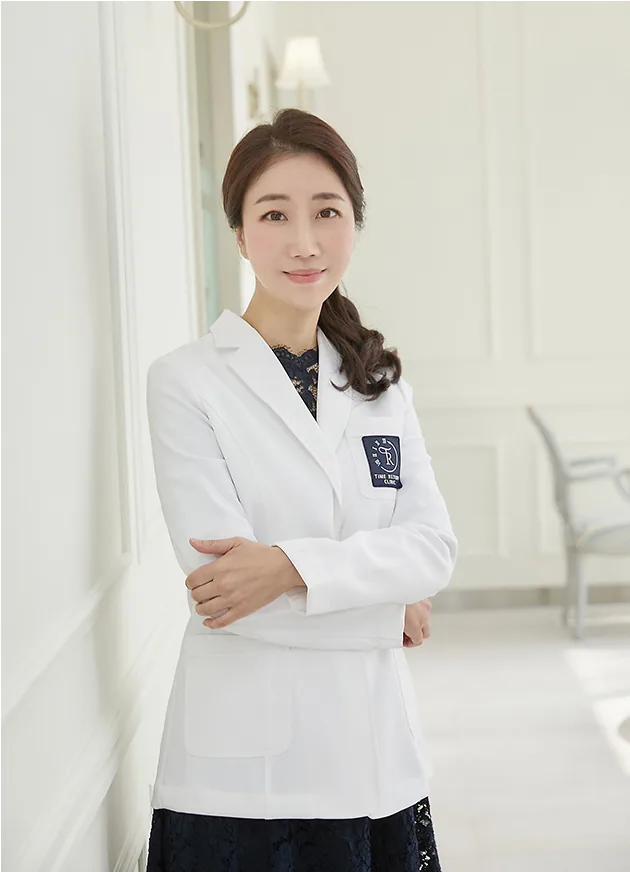 Dr. Kim Yoo-ju, Rejuran Expert and founder of Time Return Clinic in Seoul